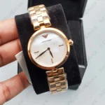 montre femme emproi armani AR11196 1
