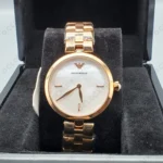 montre femme emproi armani AR11196 2