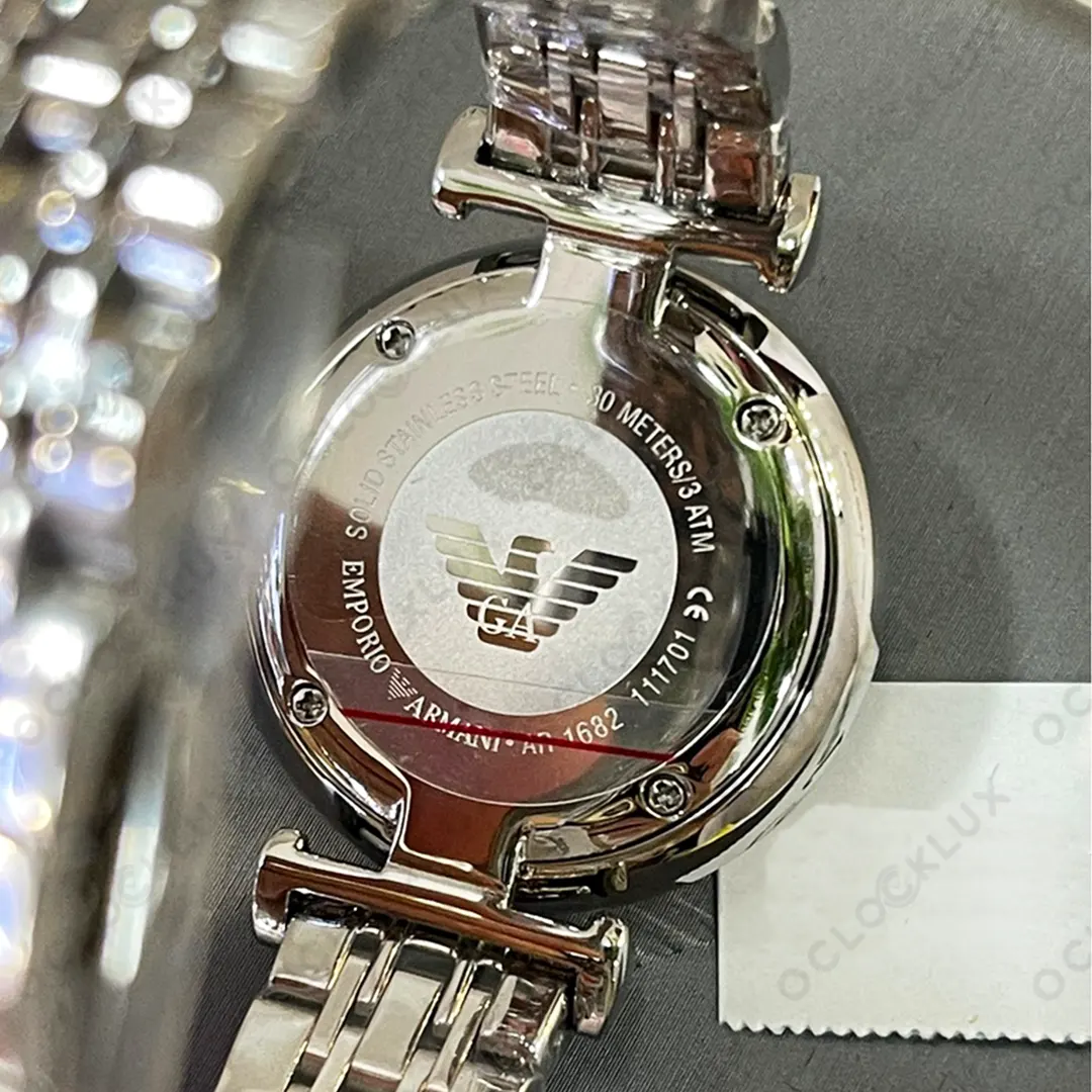 Montre Femme Emporio Armani Gianni T-Bar AR1682 17 Montre Femme Emporio Armani Gianni T-Bar AR1682