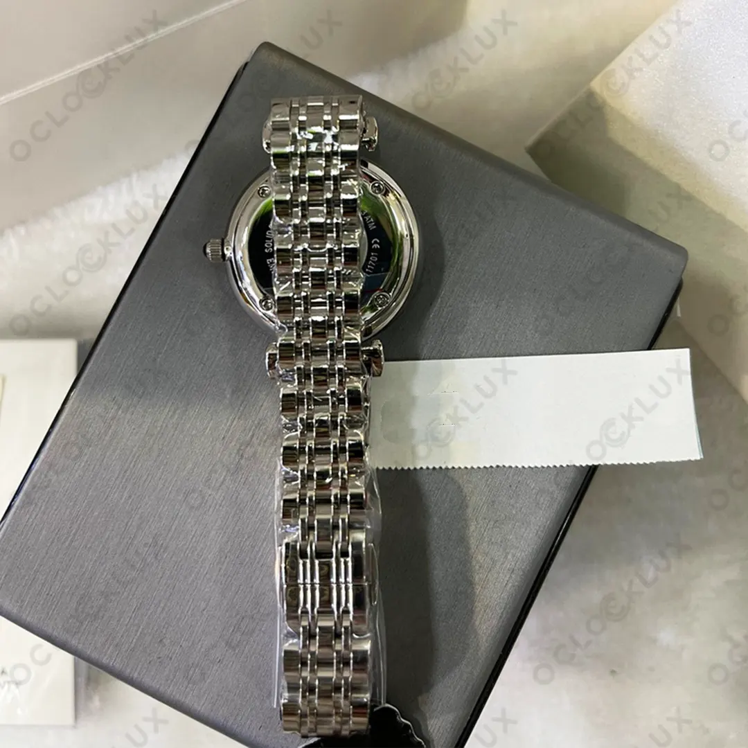 Montre Femme Emporio Armani Gianni T-Bar AR1682 16 Montre Femme Emporio Armani Gianni T-Bar AR1682