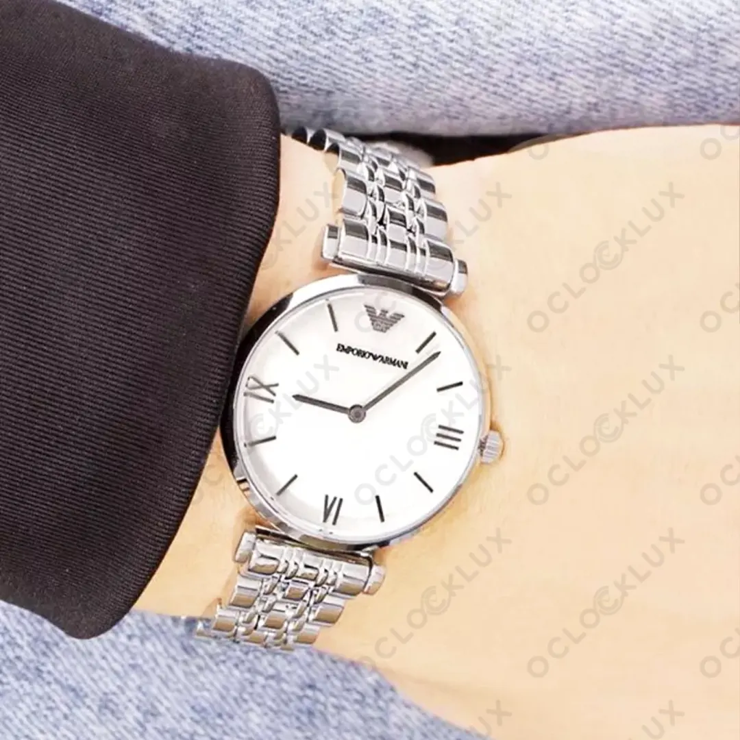 Montre Femme Emporio Armani Gianni T-Bar AR1682 11 Montre Femme Emporio Armani Gianni T-Bar AR1682
